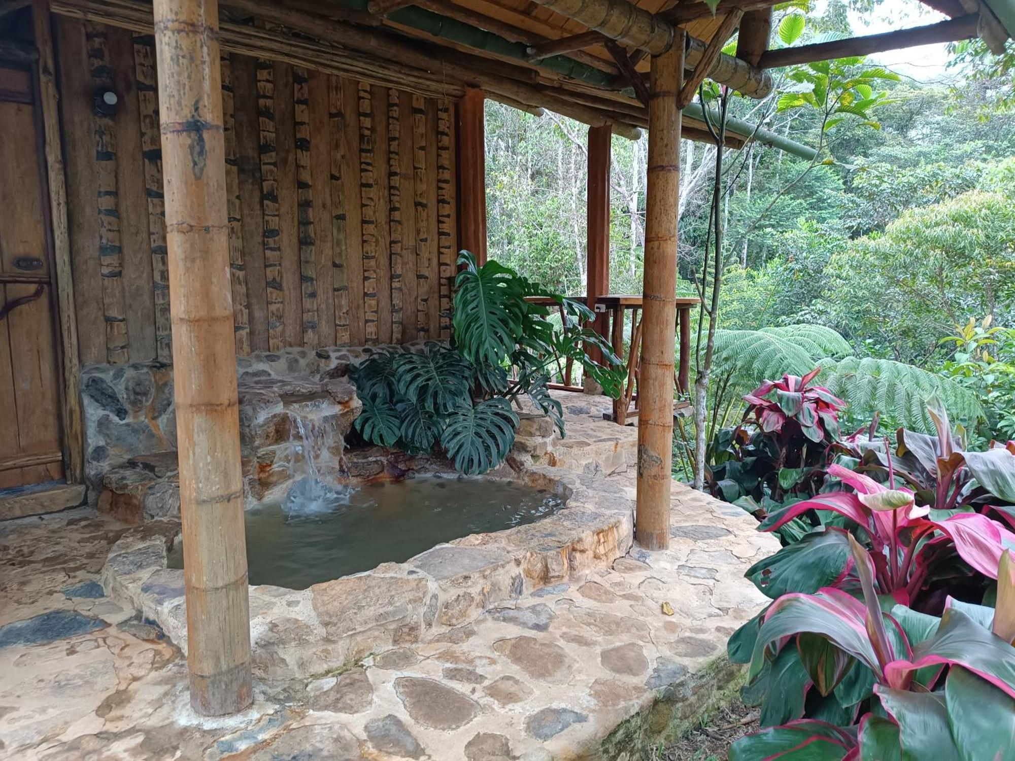 Huaca Huaca Hostel Mocoa Bagian luar foto